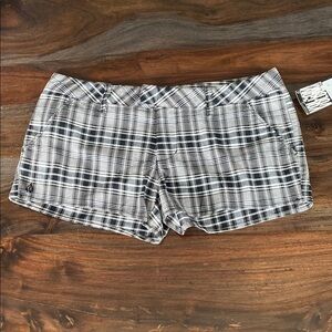 Volcom Black and White Bermuda Shorts Casual Plaid Design